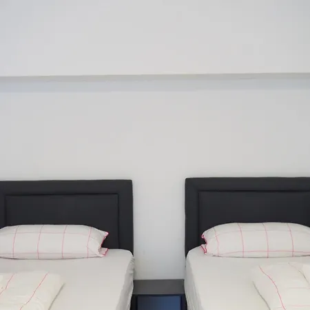 Hotel Garni Emir-3